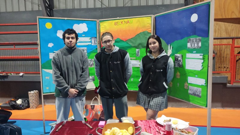 Colegio Colonos de Alerce