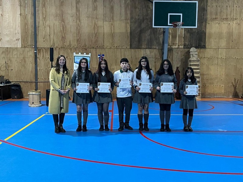 Colegio Colonos de Alerce