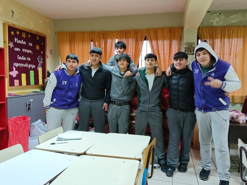 Colegio Colonos de Alerce