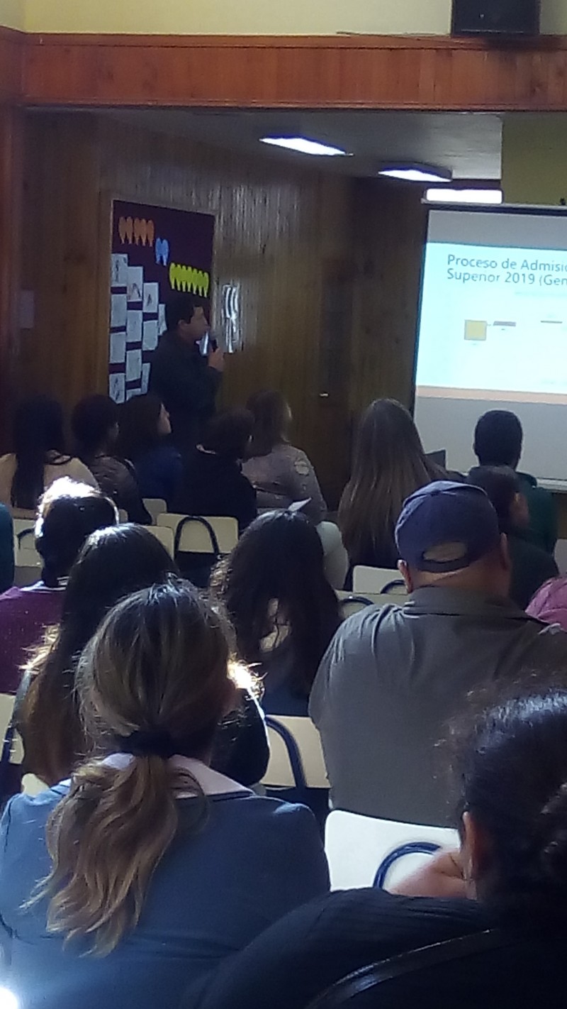 Colegio Colonos de Alerce