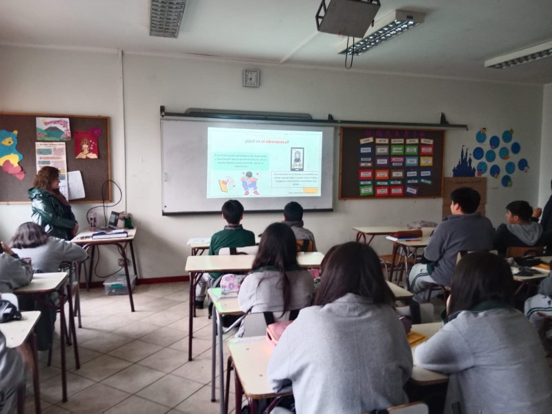 Colegio Colonos de Alerce