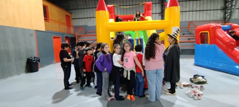 Colegio Colonos de Alerce