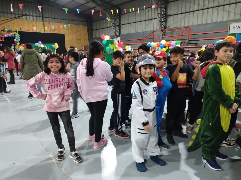 Colegio Colonos de Alerce