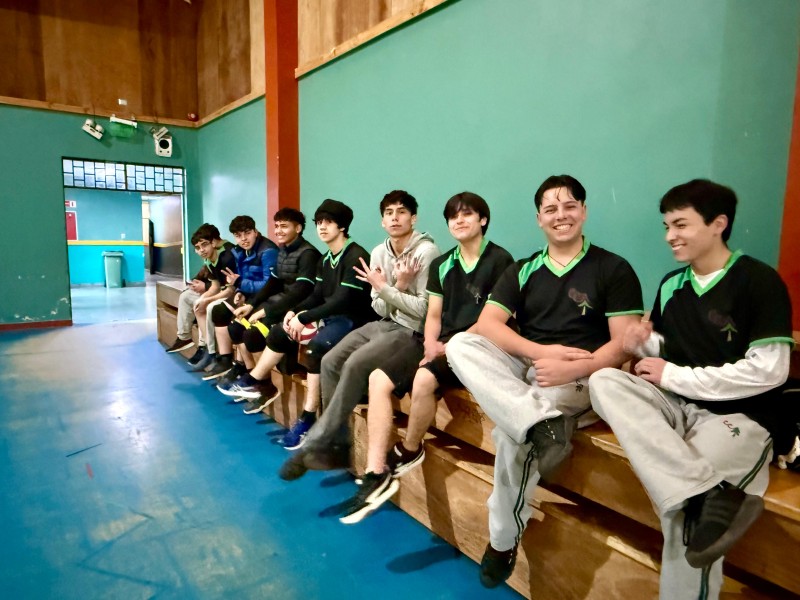 Colegio Colonos de Alerce