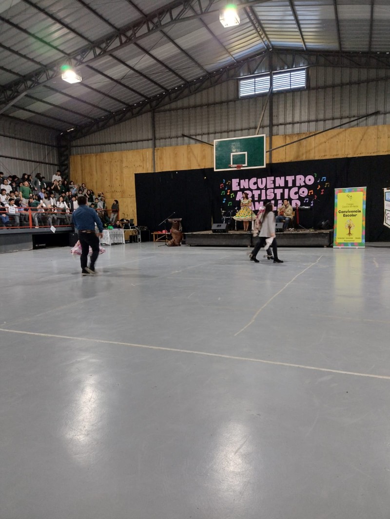 Colegio Colonos de Alerce