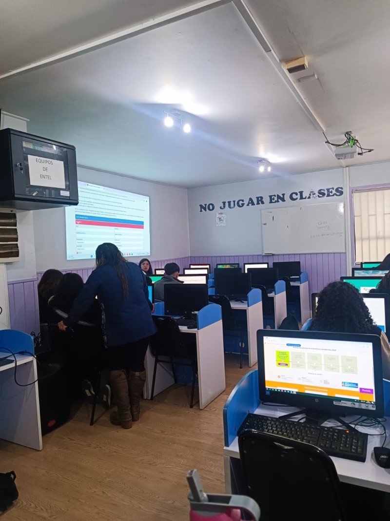 Colegio Colonos de Alerce