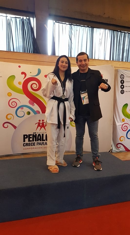 Colegio Colonos de Alerce