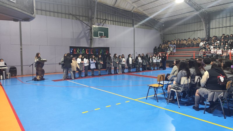 Colegio Colonos de Alerce