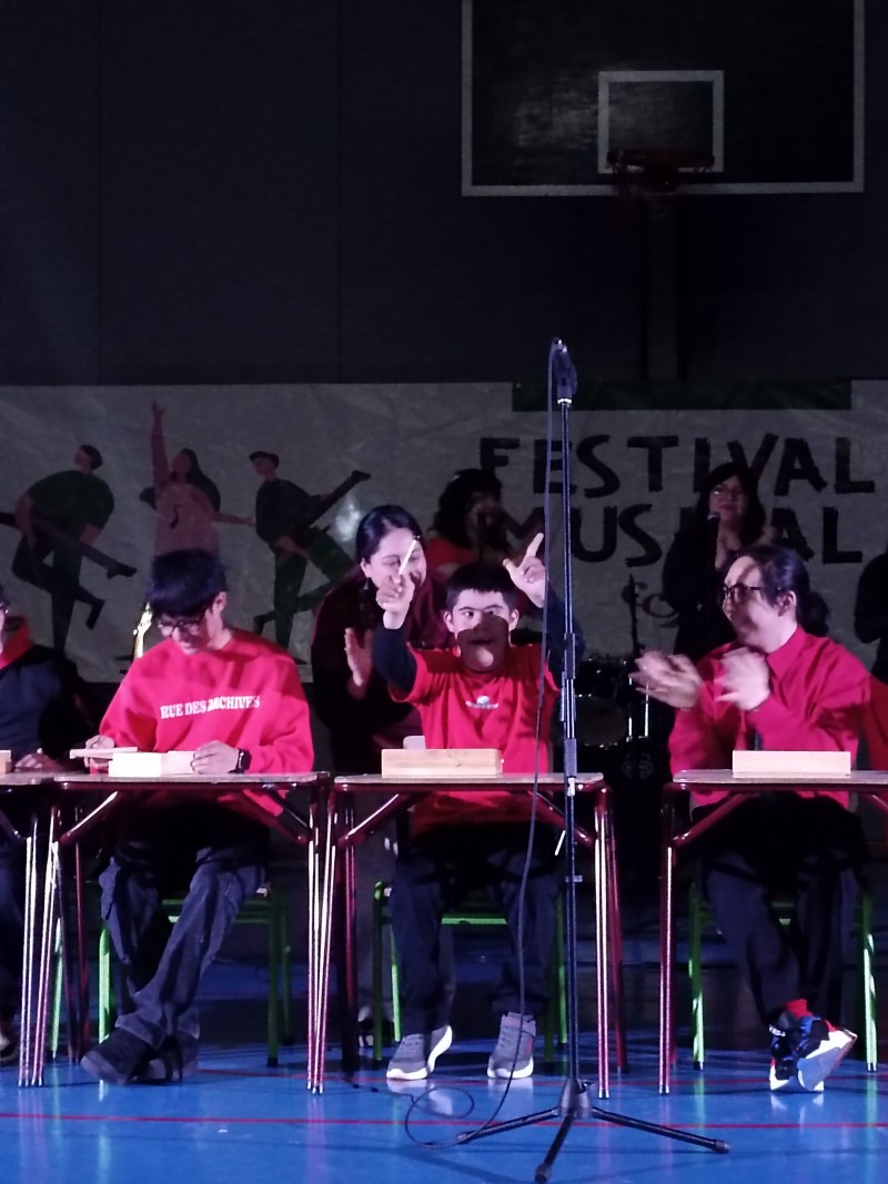 Colegio Colonos de Alerce