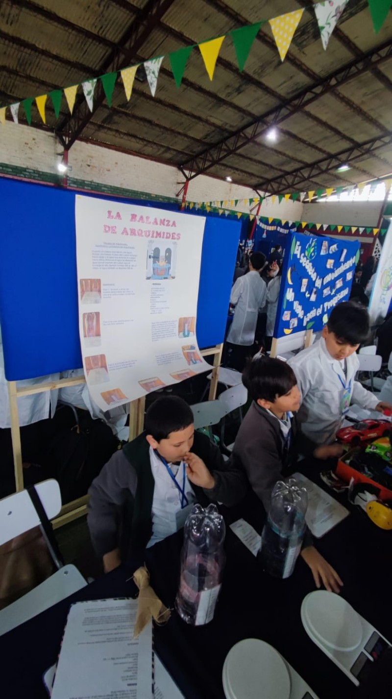 Colegio Colonos de Alerce