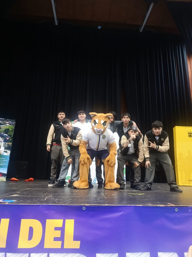 Colegio Colonos de Alerce