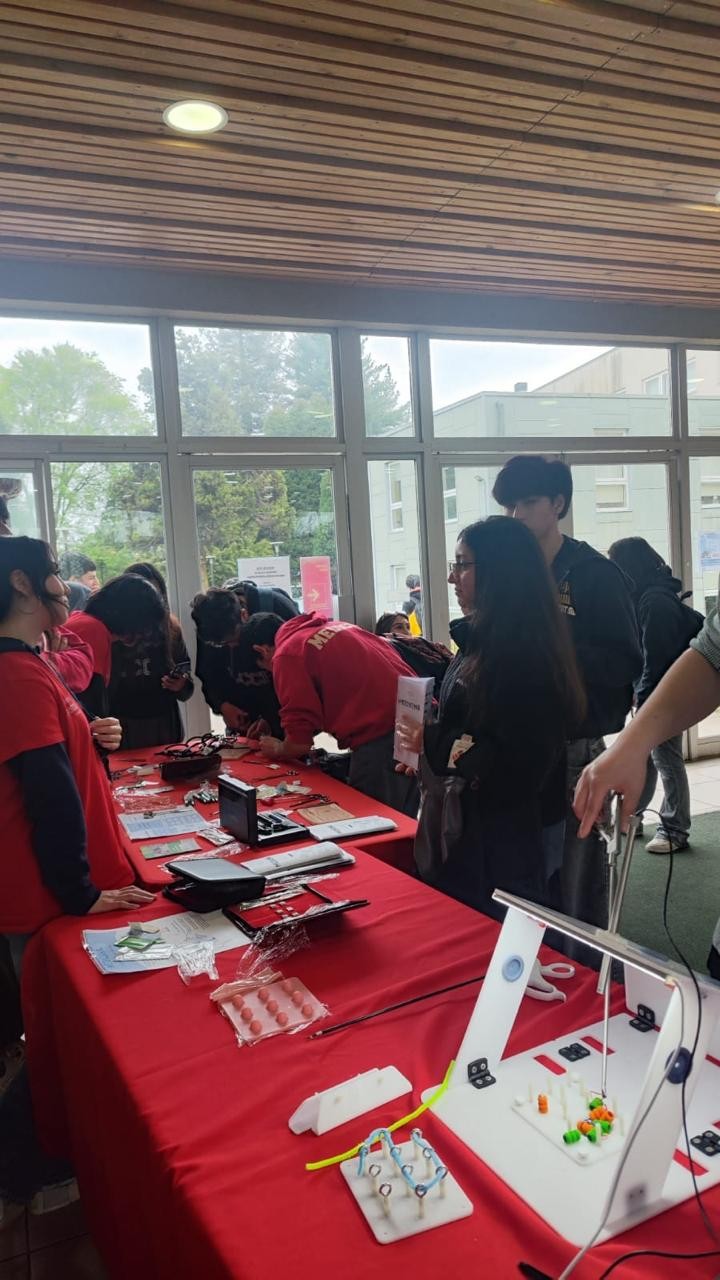 Colegio Colonos de Alerce