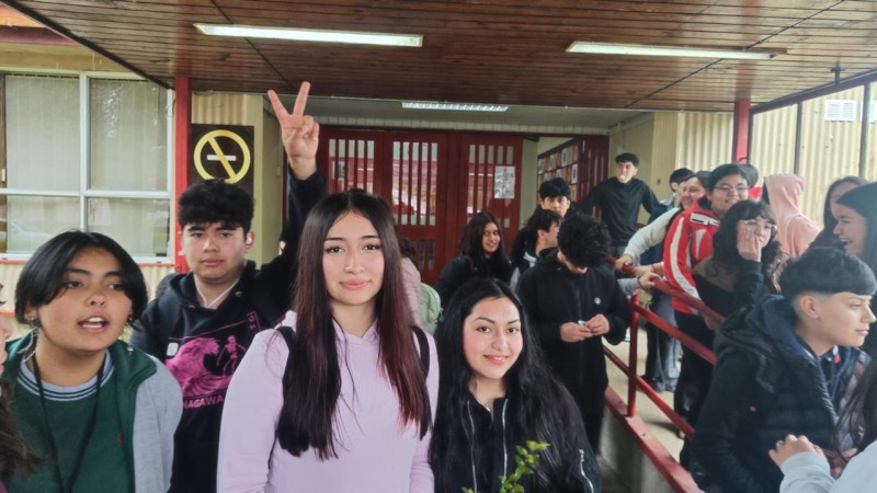 Colegio Colonos de Alerce