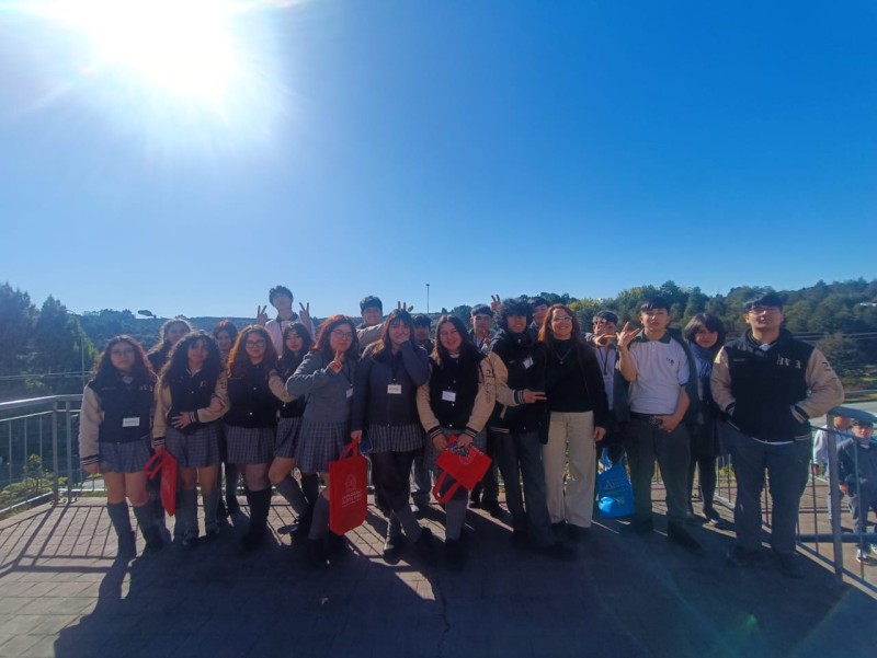 Colegio Colonos de Alerce