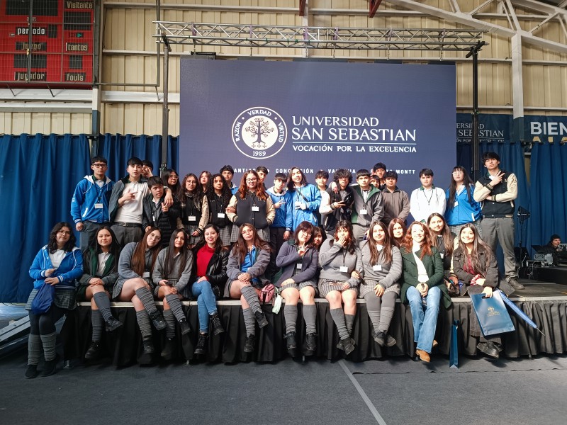 Colegio Colonos de Alerce