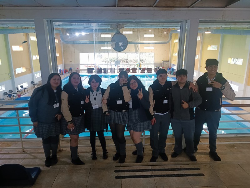 Colegio Colonos de Alerce