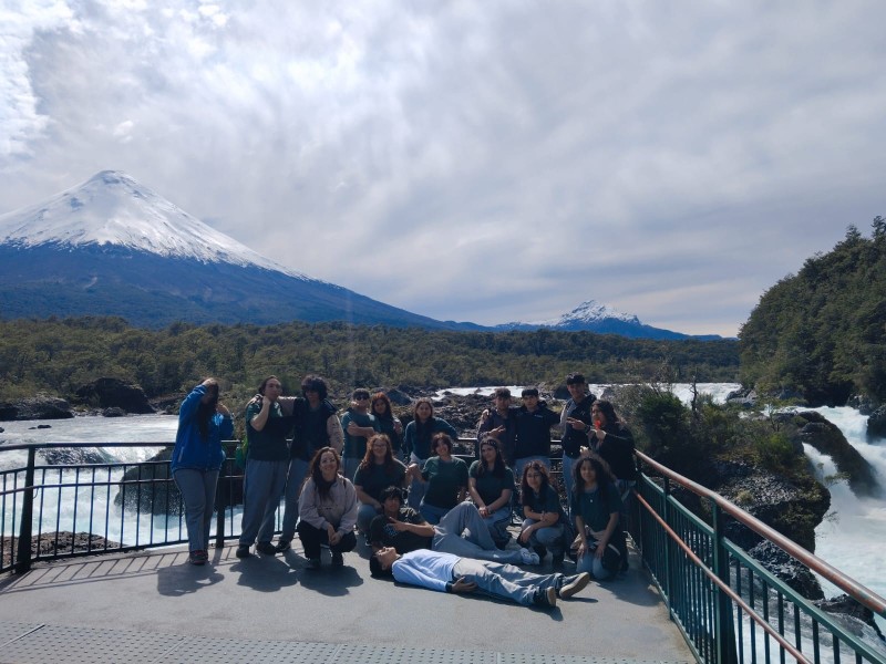 Colegio Colonos de Alerce