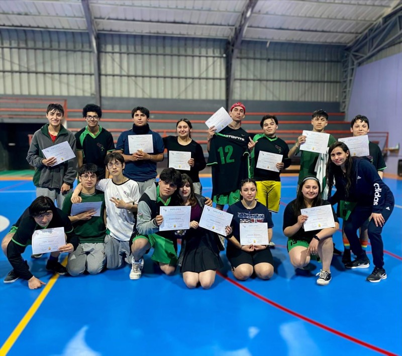 Colegio Colonos de Alerce