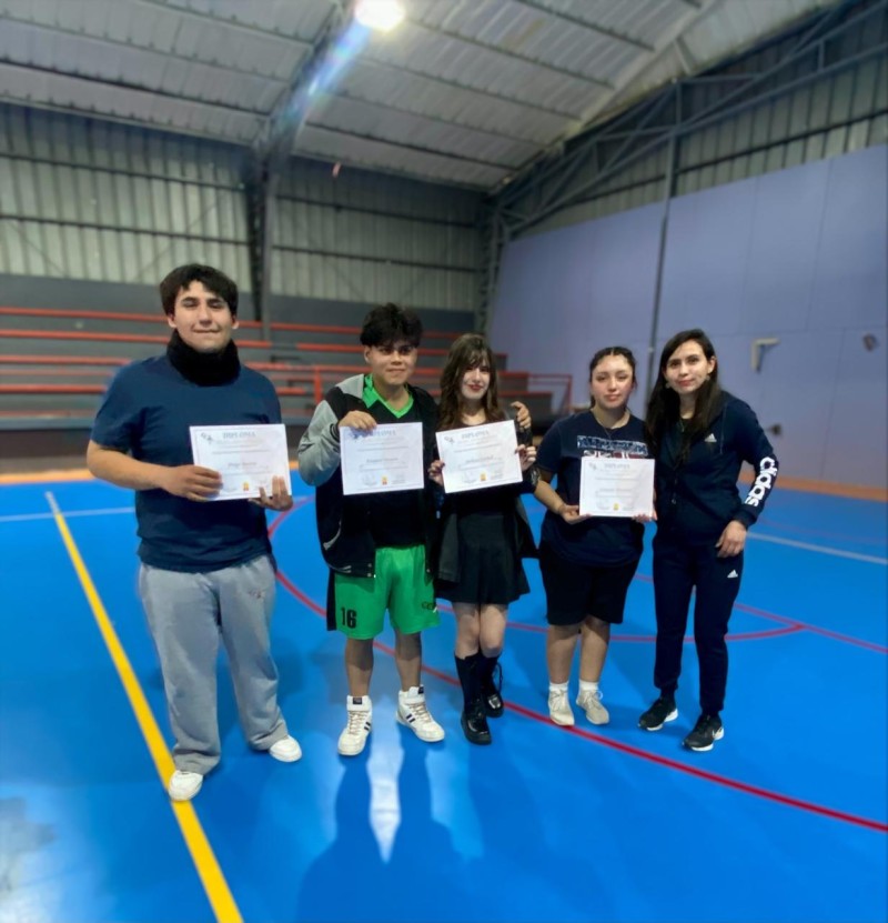 Colegio Colonos de Alerce