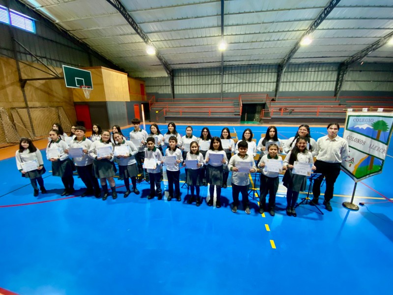 Colegio Colonos de Alerce