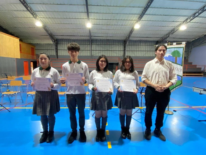 Colegio Colonos de Alerce