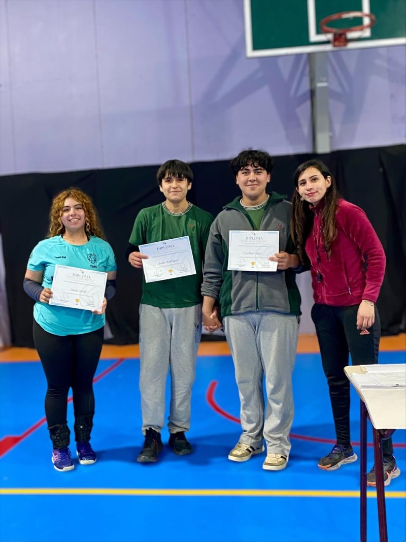 Colegio Colonos de Alerce