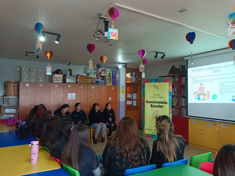 Colegio Colonos de Alerce