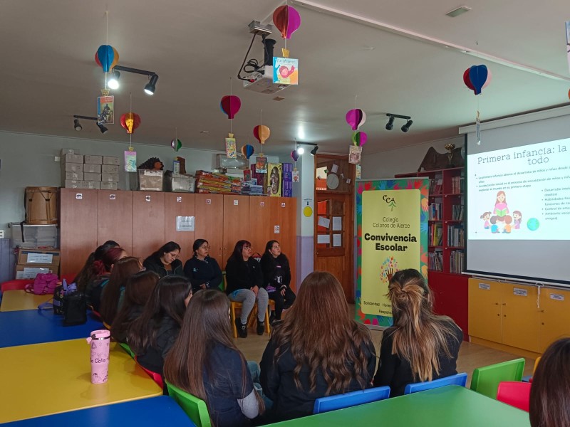 Colegio Colonos de Alerce