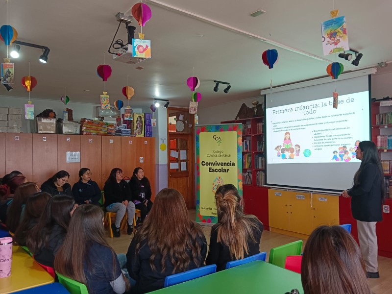 Colegio Colonos de Alerce